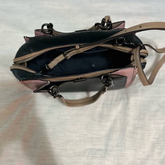 Coach Dreamer in Color Block w/ wallet - Picture 3 of 9